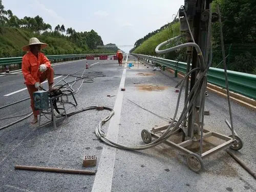 赞皇路基注浆